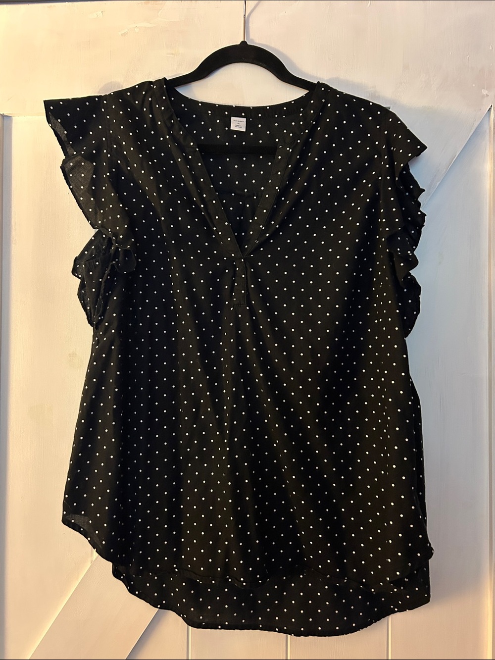Old Navy Black with White Polka Dot Ruffle Sleeve V-Neck Blouse